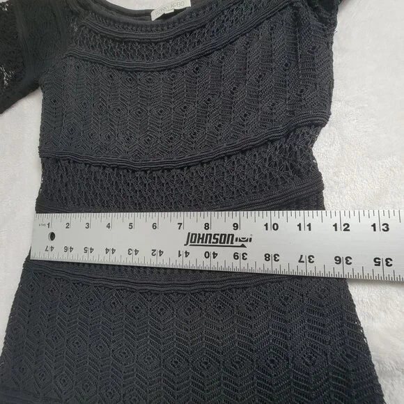 Ronny Kobo Womens Black Lace Knit Short Sleeve Mini Dress Size Medium Scoop Neck - Picture 8 of 9